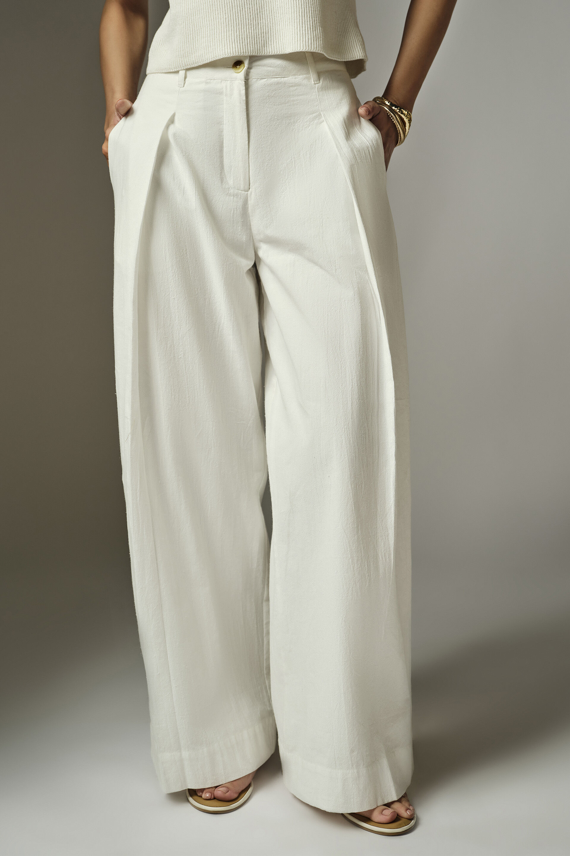 White High-Rise Relaxed Pants